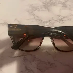 Sama | Accessories | Sama Sunglasses Hideaway Lagence | Poshmark display picture 2